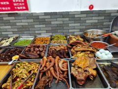 -雷祖芳老妈蹄花店