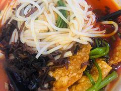 -螺小胖柳州螺蛳粉(钟楼总店)