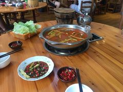 -苗家恒灵酸汤鱼-跳水牛肉连锁店(凯里总店)