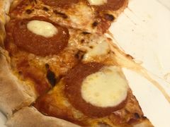 -城市大道红炉披萨烘焙坊