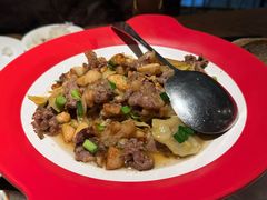 -爱碗亭·鲜炒湖南菜(壹城中心店)