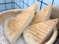 -八两八金·莱芜特色炒鸡(市南漳浦路店)