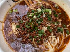 -沉香牛肉面