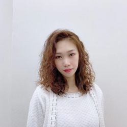 -朗峰专业美发沙龙