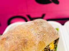芝士牛肉恰巴塔-PAOPAO Bakery&Café(港汇店)