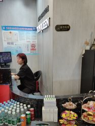 -TOP HAIR SALON