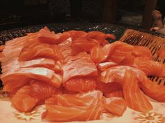 -四海一家自助餐(益田假日广场店)