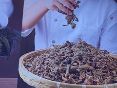 -北大荒人•新东北菜(青岛银座店)