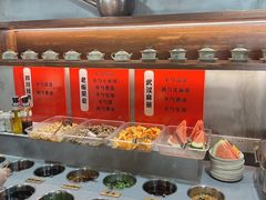 -渝大龙重庆火锅(温泉月亮湾店)