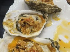-蚝美人·生蚝海鲜烧烤(茶花园店)