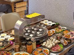 -围炉肉舍•炭烤活鳗•丹东海鲜烤肉(步行街店)