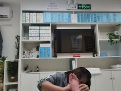 -郑远元专业修脚房(莲花南路春城步行街店)