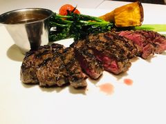 安格斯牛西冷牛排-乐意坊Alla Torre意大利手工披萨(陆家嘴旗舰店)