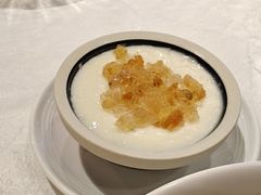 琥珀桃胶双皮奶-喜悦海鲜大酒楼(钱柜广场店)