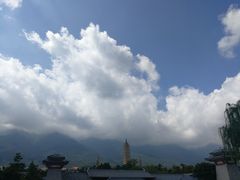 -三塔倒影公园