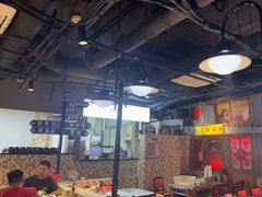 -马路牙子烧烤音乐酒馆(望京店)