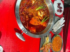 -谭鸭血老火锅(万象九宜城店)