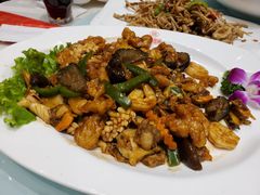 全家福-添福来墨鱼饺子 · 海鲜东北菜(大连星海·黄浦路店)