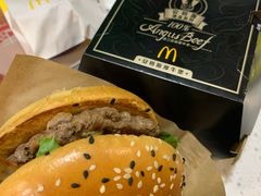 安格斯厚牛培根汉堡-麦当劳(季平店)