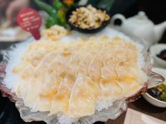 加拿大象拔蚌-協成海鮮火鍋(老店)