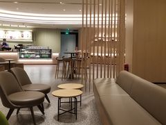 用餐区-星巴克臻选(上海陆家嘴中心店)