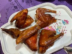 盐焗乳鸽-惠食佳·朱雀(东方商厦店)