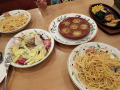 -萨莉亚意式餐厅(特力时尚汇店)