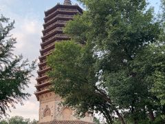 -玲珑塔公园