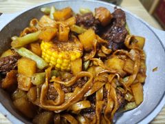 -内蒙焖面大盆骨餐馆(山大路店)
