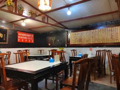 大堂-百年粉蒸牛肉