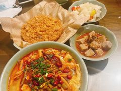-粉家柳州螺蛳粉(杨宅路店)