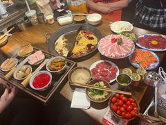 -萍姐火锅·公路夜市(武汉首店)