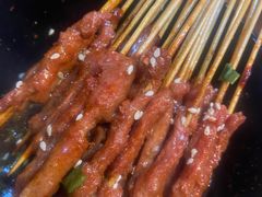 -虾弄弄海派小龙虾·牛羊蝎子火锅