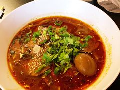 香辣牛肉米粉-陈家面馆