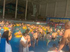 -兴芮温泉度假区