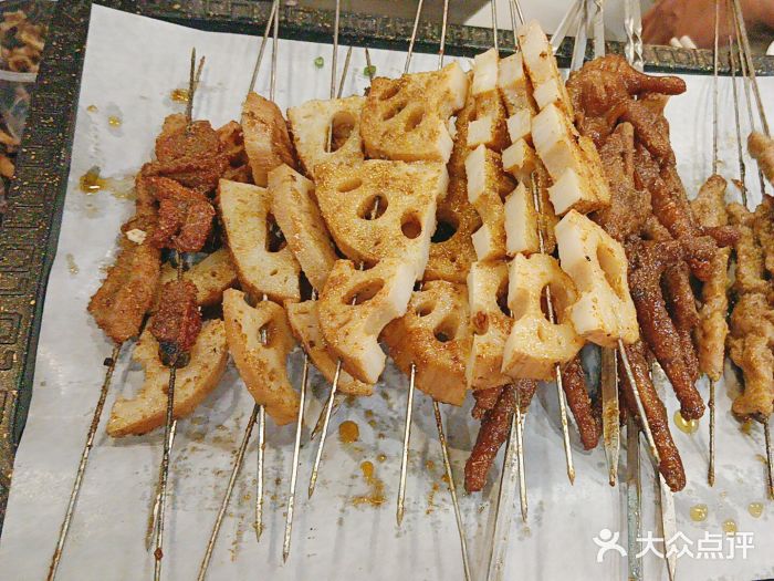 郑贵初烧烤·烤凤爪的发明者(王家湾店)图片