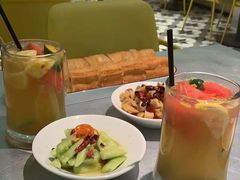 -姚姚酸菜鱼·金戈戈香港豉油鸡(喜荟城联名店)