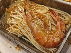 -山焱·炭火自助烤肉(周浦万达店)