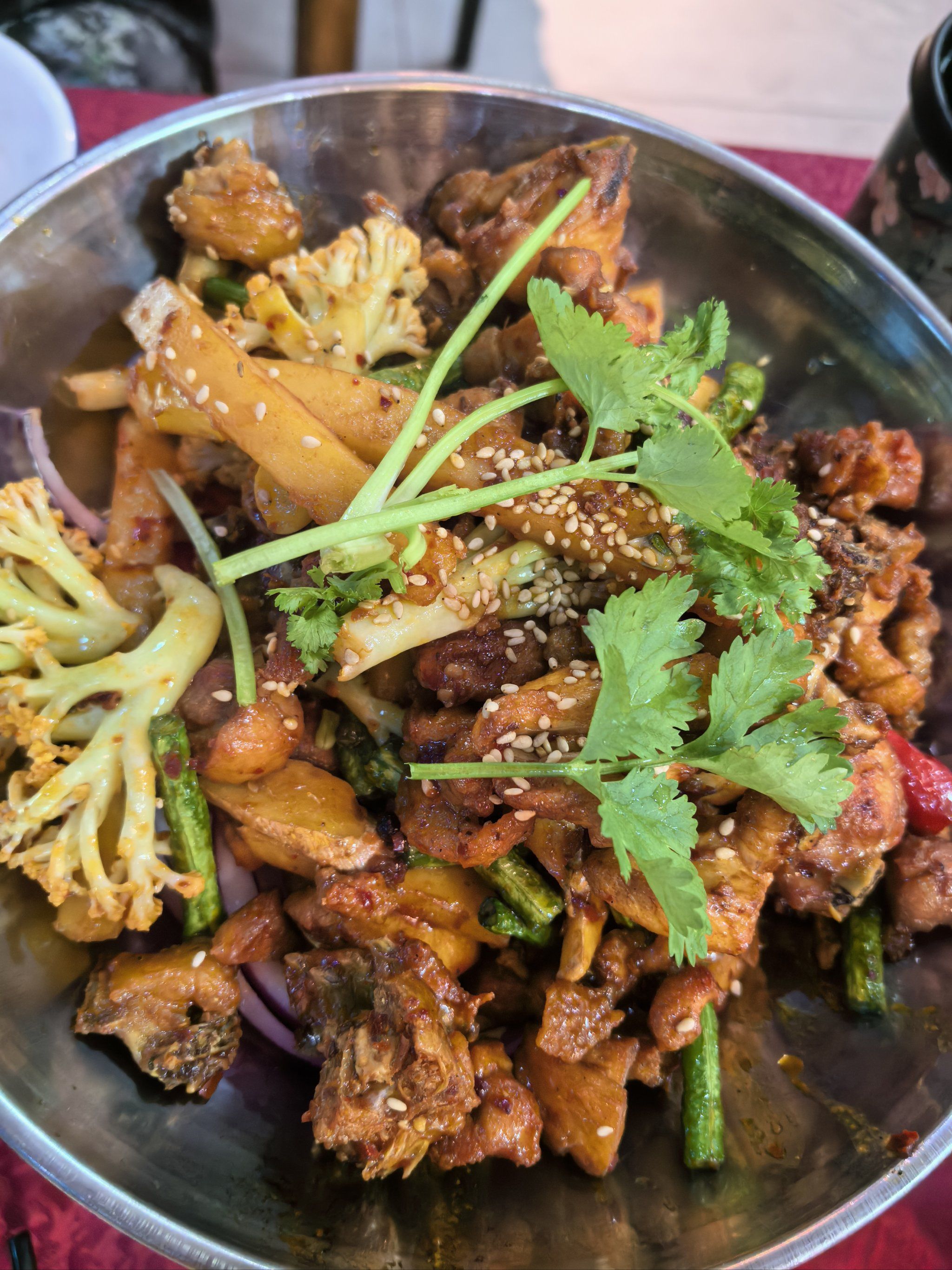 您的麻辣干锅,已上桌!