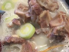 -益百岁牛尾汤(香山路店)