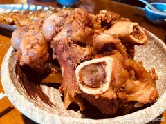 -95号酱骨·一块豆腐(展春园西路店)