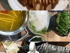 -龙聚德北京烤鸭(沙坪坝华宇A馆店)