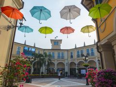 -佛罗伦萨小镇广佛名品奥特莱斯(疏港路店)