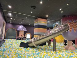 -MELAND CLUB亲子乐园·派对·餐厅(北京芳圆里ID MALL店)