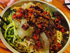 -闯关东东北农家菜(崂山石老人店)
