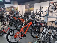 -迪卡侬(西三旗店)