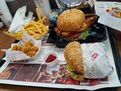 -The Habit Burger Grill 哈比特汉堡(世博店)