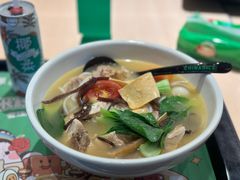 -蒙自源米线大王(东站店)