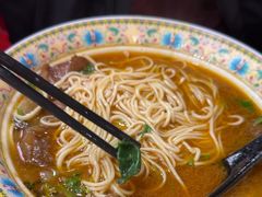 -金杨拉面王小吃面馆·牛三宝面·红烧牛肉粉