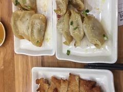 -小姜锅贴(凤凰街店)